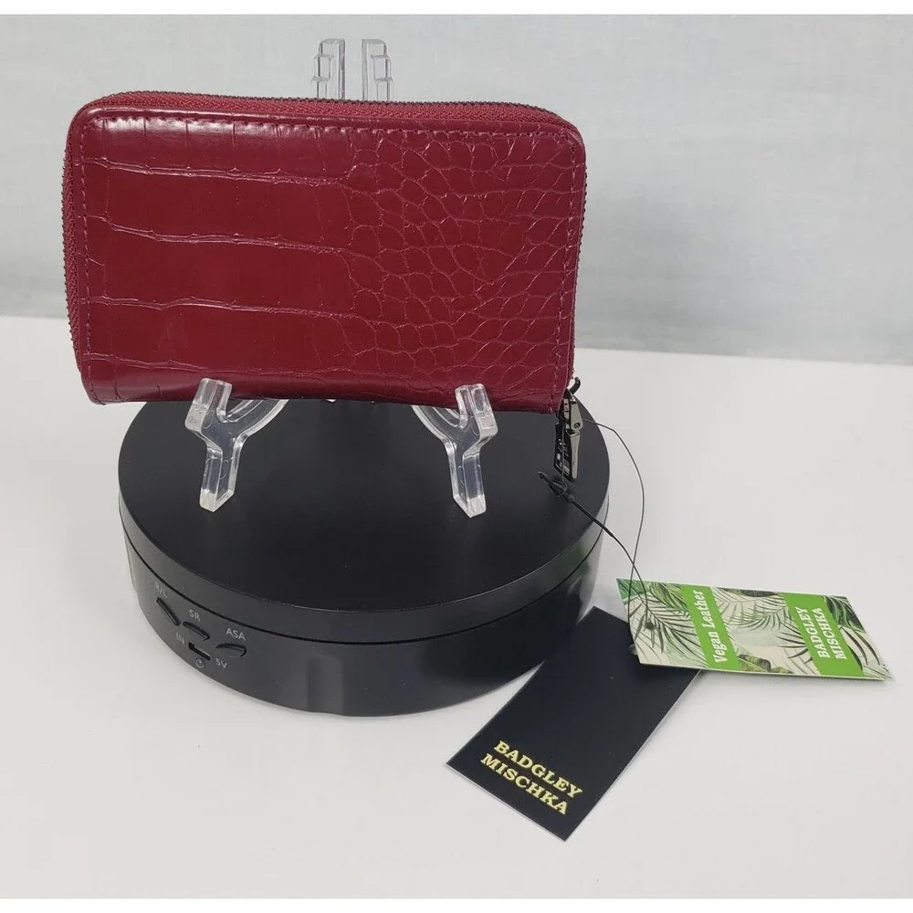 Badgley Mischka Croco Coin Purse Vegan Leather Wine  NWT